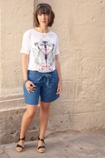 le short bleu