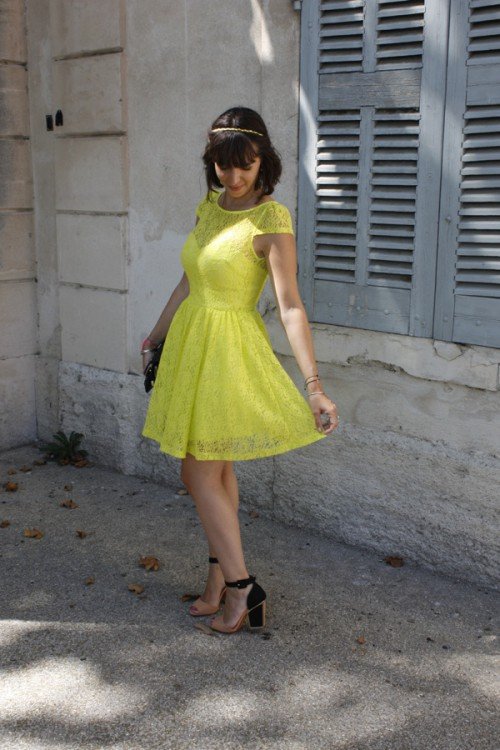 robe jaune