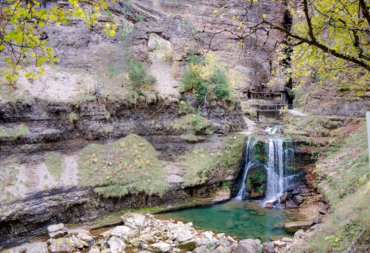 Abime-de-bramabiau-cevennes-le-bonheur