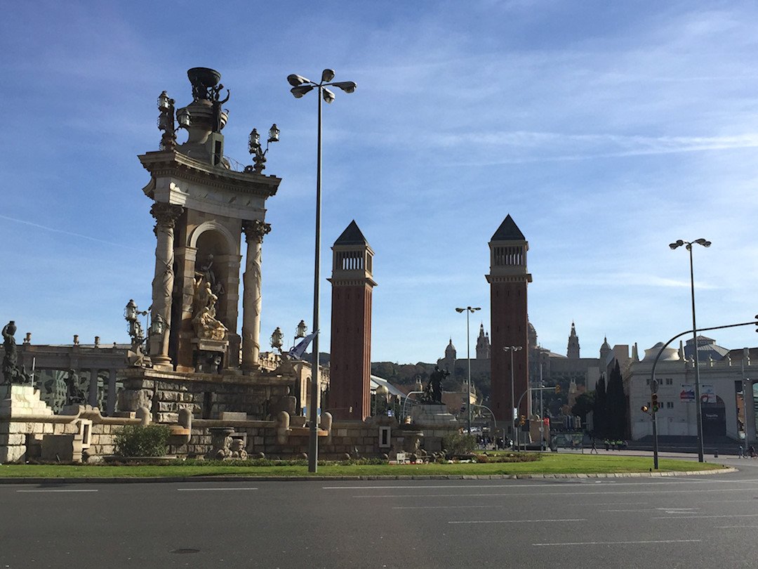 Visit-to-barcelone-ciudad-centre-ville