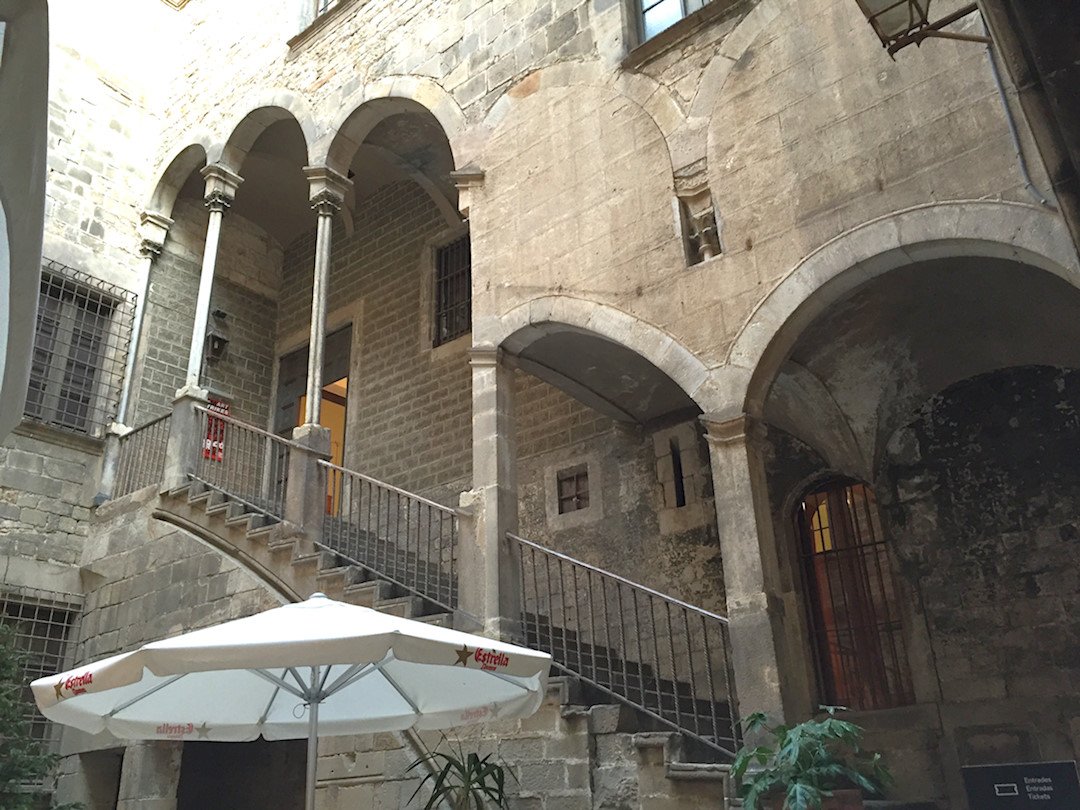 Visit-to-barcelone-ciudad-centre-ville