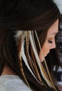 color-plume-cheveux-bazar-chic-