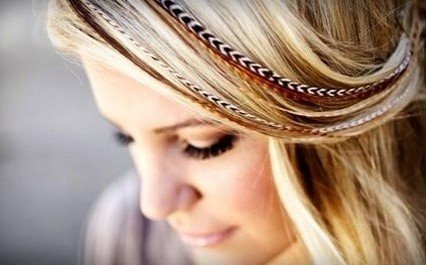 color-plume-cheveux-bazar-chic-