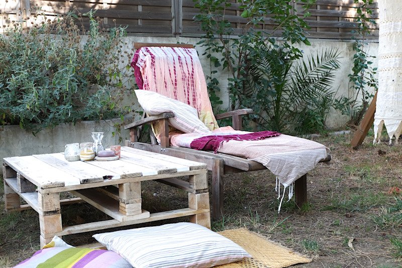 diy-table-basse-palette-jardin-16