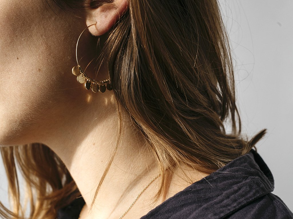 jully créatrice de bijoux au bazarchic de les chroniques de myrtille