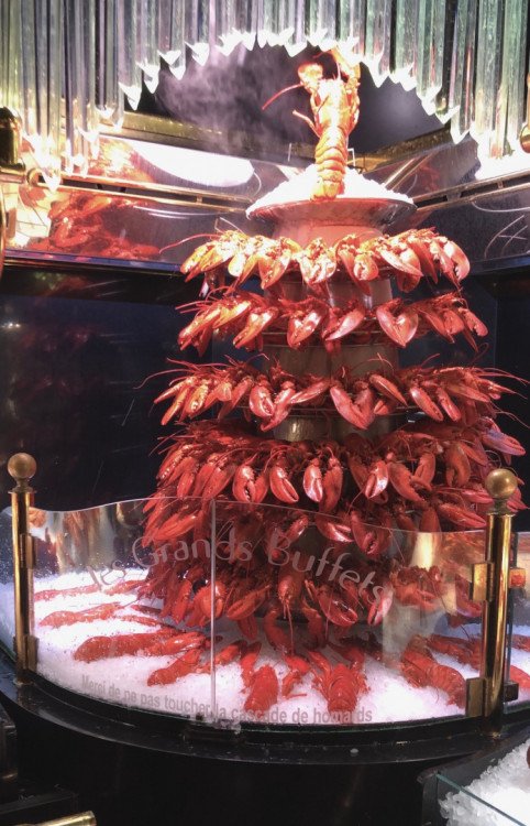 Homard à volonté, Les Grands Buffets restaurant à Narbonne