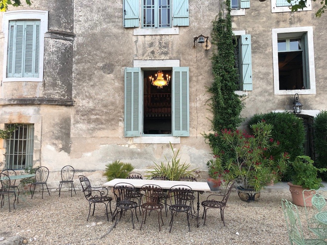chateau de pouget proche de nimes evenement mariage vacances