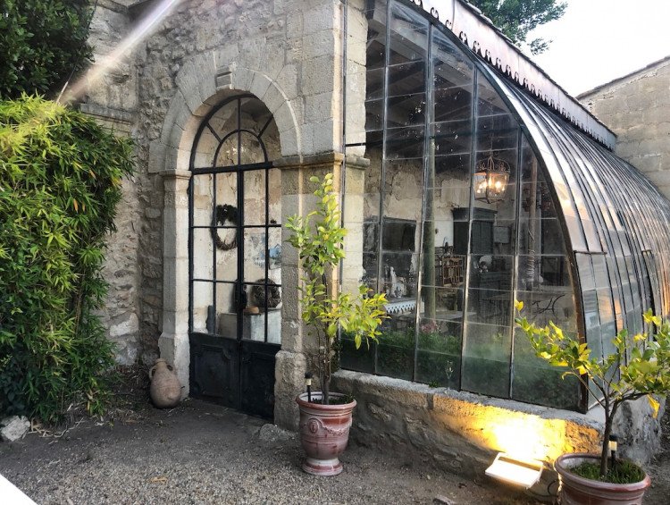 chateau de pouget proche de Nîmes evenement mariage vacances