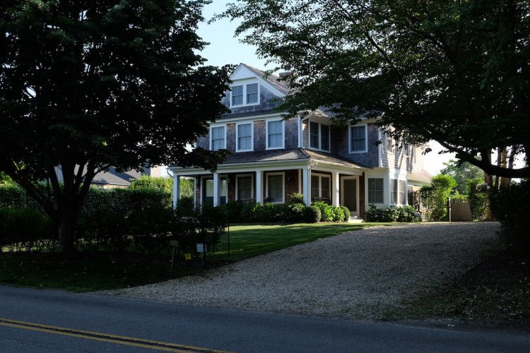 Les Hamptons Long Island Road