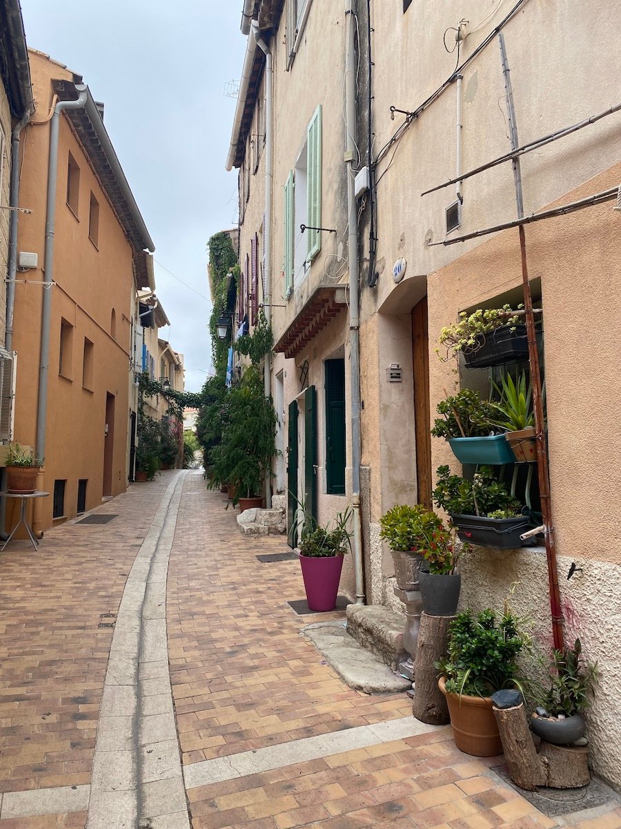 Cassis